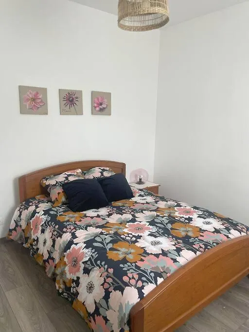 Holiday home Maison Chaleureuse Bord De Mer Plerin France